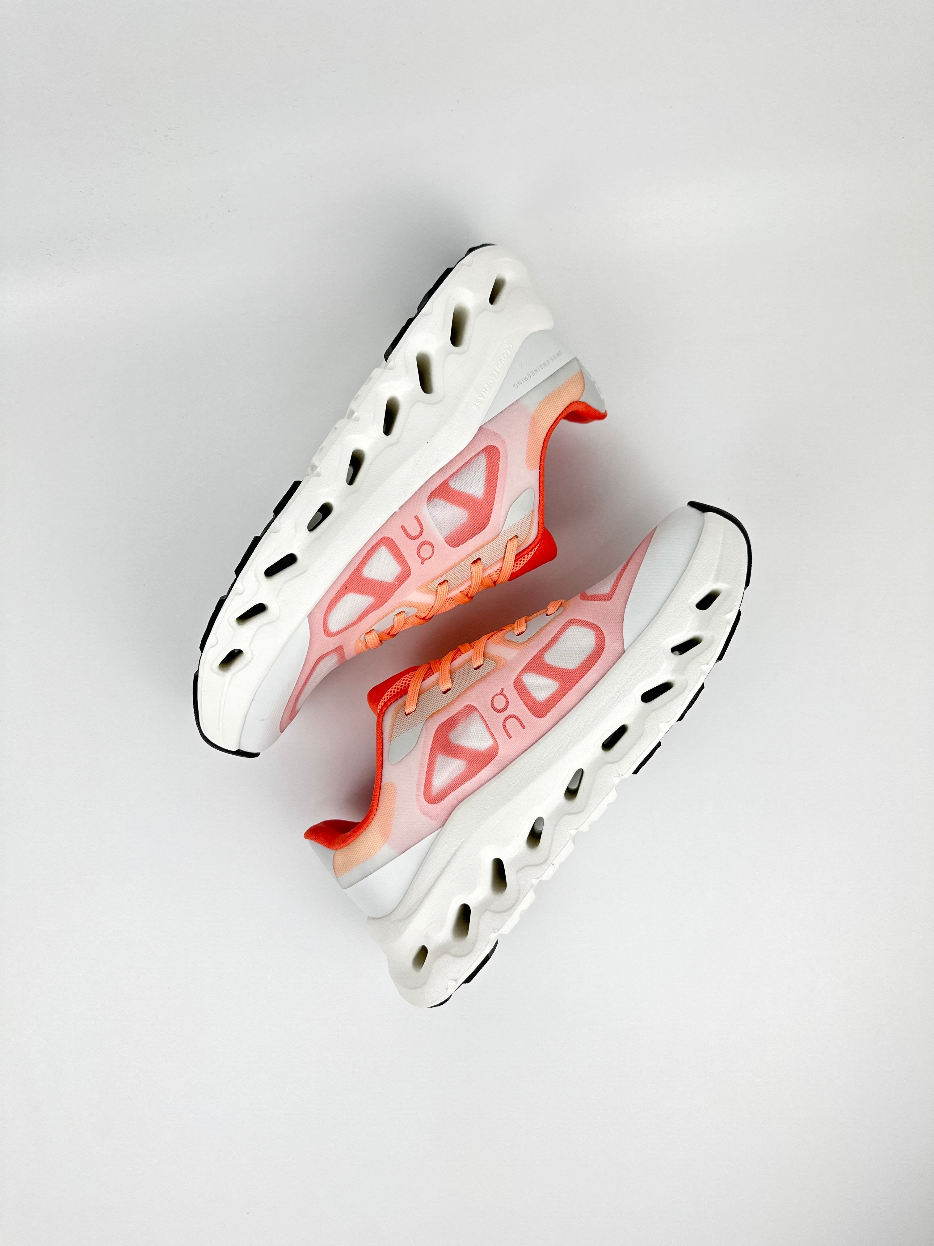 ON CLOUD REMIX Orange